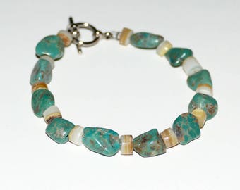 Turquoise and Heishi Bracelet 7 1/8 Inches