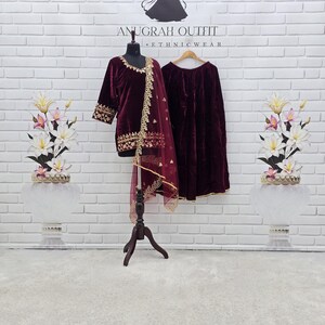 simple velvet dress designs Dress Designs Black Velvet Dress Outfit Pakistani Clearance Simple Velvet Dresses Pakistani Free Shipping Buy
