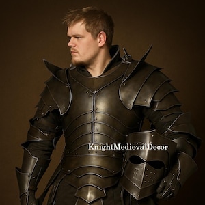 Black Medieval Knight Suit of Armor: 18 Gauge Steel Gothic Costume