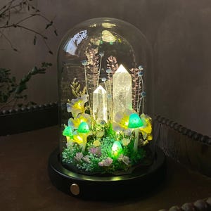 Handmade Healing Crystal Lamp, Fantasy Forest Mushroom Lamp with Glowing Crystal Pillar, Fairy Tale Decor for Bedroom Office, Unique Gift