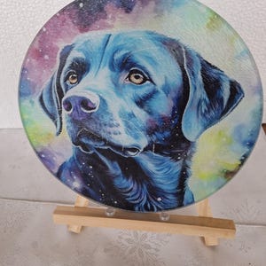 8-in Labrador Design Trivet, Matching Absorbent Neoprene Coasters Available, Round Glass Trivet/Cutting board, Retriever Design, Free Tripod
