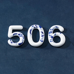 Ceramic number signs, fired with ceramic techniques. House Tiles,porcelain ,customized size,suitable for house address guidance,door tiles