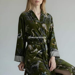 Lange kimonojurk met omkeerbare Indiase katoenfluwelen bosprint, handgemaakte badjas voor dames