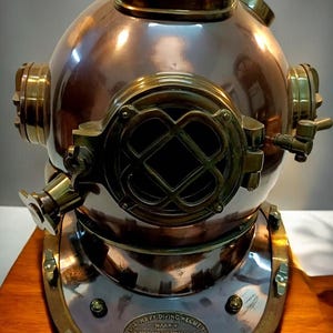 U.S. Navy Mark V Diving Helmet | Commando Scuba Divers Helmet | Marine Deep Sea Divers Decor | Nautical Maritime Home Decoration Collectible
