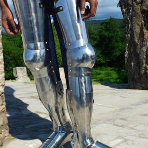 Medieval Steel Leg Armor with Sabatons – Full Leg Guard Set | Functional Knight Greaves & Shoes | Cosplay LARP SCA Costume Armor