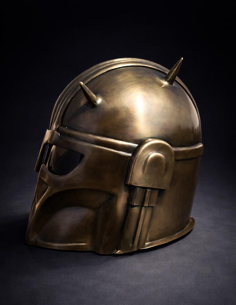 Mandalorian Helm-Set mit Ständer | Din Djarin & Waffenschmied | Star Wars Cosplay Helm | Beskar Rüstung Replika | Handgefertigte Larp-Requisite Bild 7