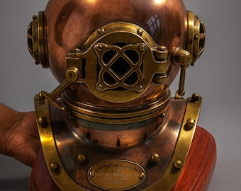 米海軍潜水ヘルメット MARK V：モース潜水器具レプリカ - Etsy 日本