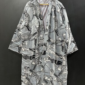 Cat birds print Velvet Kimono Robe, Morning Tea Velvet Jacket, Bridesmaid Robe, Women Wear Cotton Velvet robe, Velvet Jacket, Bridal Robe