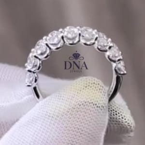 2.5 CT Oval Moissanite Engagement Band Colorless Moissanite Bridal Band Half Eternity Moissanite Band 14K Solid Gold Moissanite Wedding Band