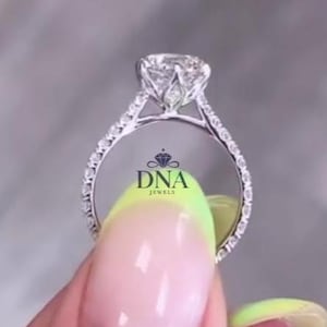 1.5CT Cathedral Setting Moissanite Engagement Ring Tulip Set Vintage Engagement Ring in 14k White Gold Floral Flower Round Solitaire Ring