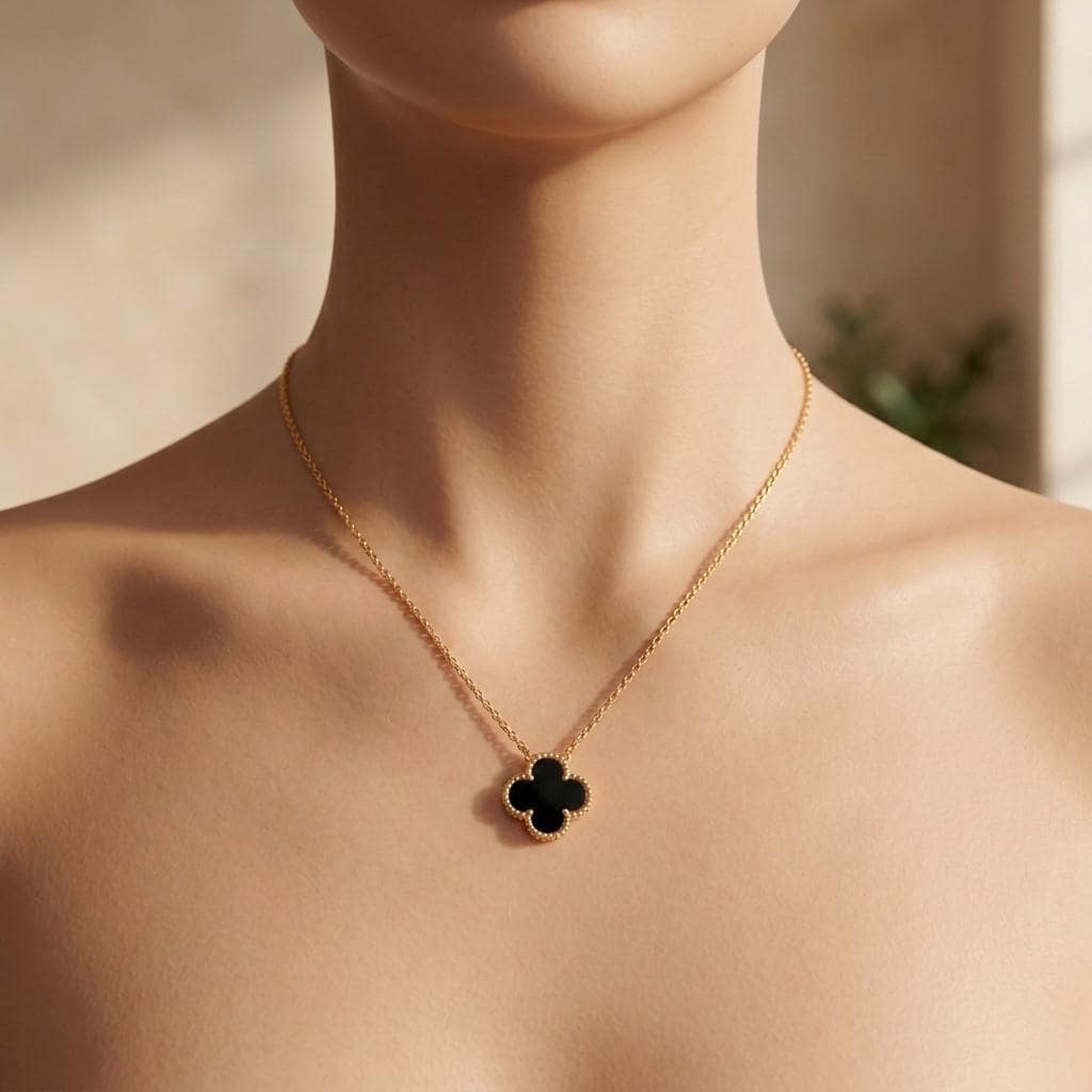 Van cleef alhambra necklace - Etsy 日本