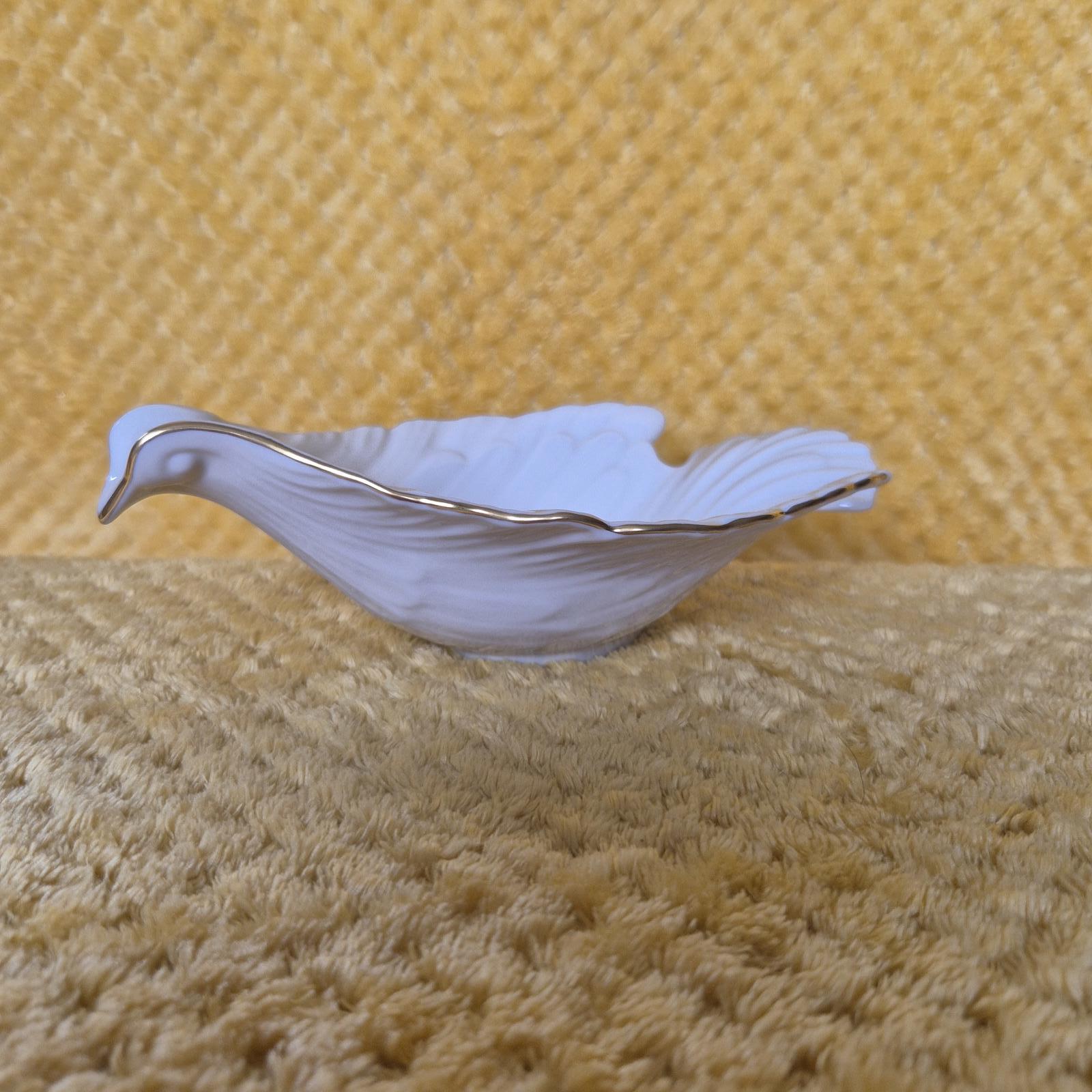 鳩形　皿　アンティーク レノックスチャイナの鳩の絵柄の皿（24金縁取り） - Etsy 日本