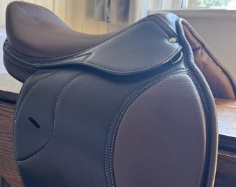 Handmade 17" Brown All Purpose Saddle - Extra Wide Fit