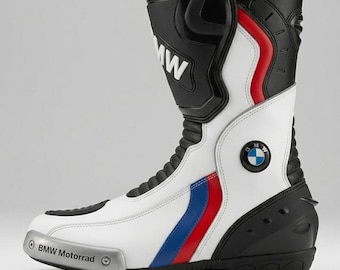 ハンドメイドのバイクブーツ、カスタムメイドのMotoGPバイクレーシング