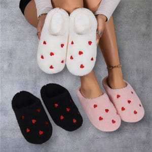 Red Heart Plush Slippers: Unisex Cozy Indoor Shoes
