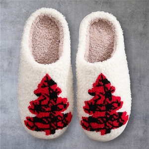Unisex Christmas Tree Plush Slippers | White Fuzzy Indoor Shoes | Holiday Cozy House Slippers | EU & US Sizes