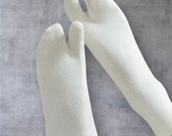 Tabi Split Toe Socks: Women&#39;s Mid-Tube Set, US 5-8.5