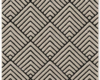 Modern Black and White Geometric Tufted Carpet Minimal Modern Tufted Carpet for Home Chic Black and White Tufted Floor Rug any 8x10 size.