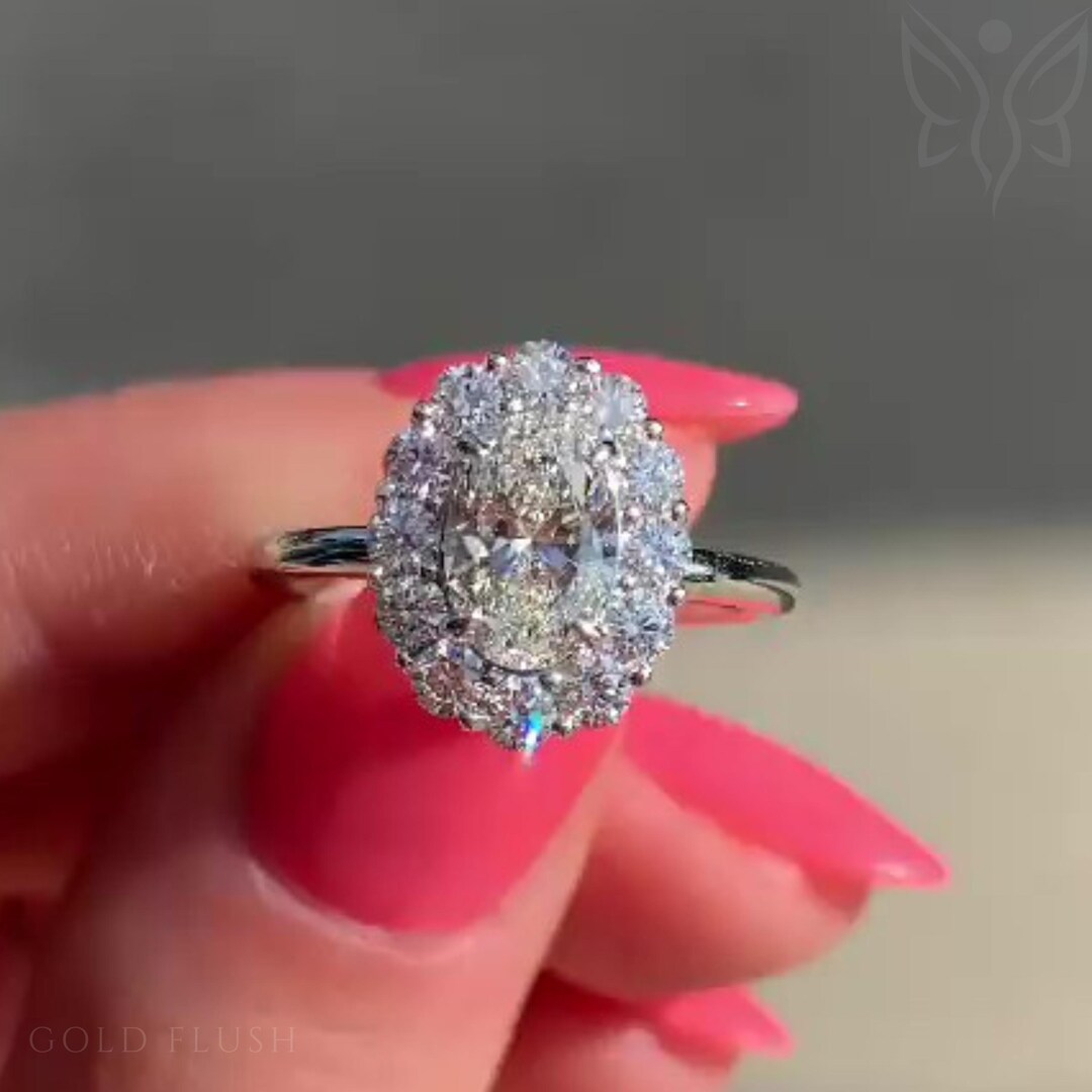 2ct Oval Cut Moissanite Engagement Ring: 14K White Gold Halo Ring - Etsy