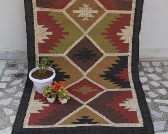 Kilim Rug, Handwoven, Wool and Jute Rug Handmade, Kilim Dhurrie Rug, Traditional Indian jute Area rug Custom Navajo Rug Hallway Runner Rug