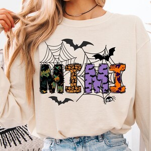 Spooky Mimi Halloween Sweatshirt – Cute Fall Hoodie for Grandma, Halloween Matching Family Shirt, Funny Mimi Halloween Gift Idea