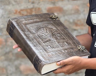 Gran diario antiguo de cuero hecho a mano con el Árbol de la Vida, libro de sombras, cuaderno de bocetos, grimorio