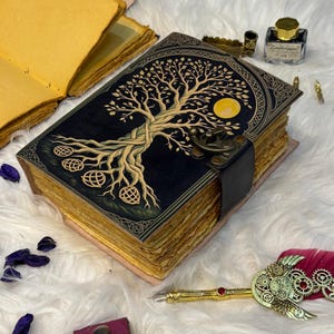 Baum des Lebens Lederbuch – Handgefertigtes Vintage Notizbuch und Büttenpapier – Ledergebundenes Notizbuch & Skizzenbuch – Geschenk für Vielschreiber