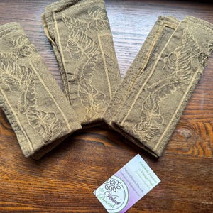 Vintage Floral Cloth Napkins Set of 3. Cotton Fabric Napkins Olive Green Flowers Pattern