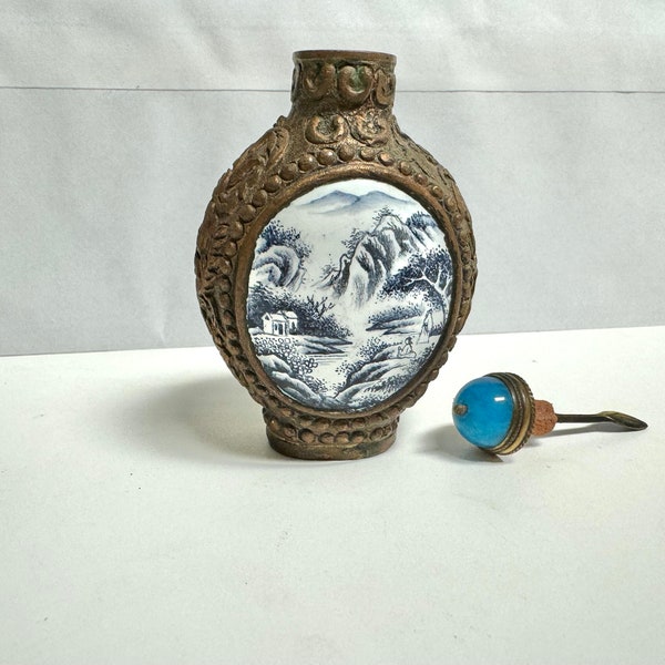 Botella de rapé antigua con cuchara. Porta Tabaco Chino con Tapón Turquesa. Coleccionable de la dinastía Qing