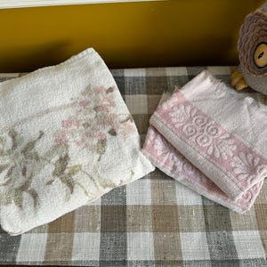 Vintage Cotton Towel Set: 1970s Pink Floral Bath & Hand Towels