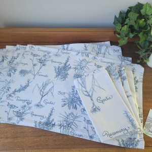 Vintage Placemats & Napkins Set of 4. Cotton Table Linens. White and Blue Herbs Print Pattern