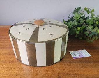 Vintage Ice Bucket Mid-Century Retro Barware. Metallic Gold White Striped Design with Wood Knob. Large Insulated Covered Bowl.