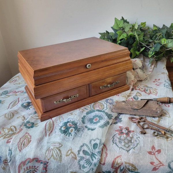 Vintage Wooden Jewelry Box.  Jewelry Storage. Retro Spalted Maple Wooden Box Free Shipping