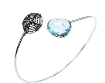 Sterling Silver Swiss Blue Topaz Bangle – Minimalist Gemstone Bracelet