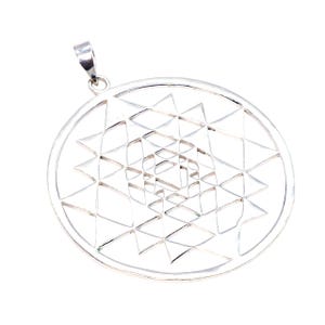 925 Sterling Silver Pendant Necklace – Handmade, Polished Finish Unisex Jewelry for Everyday Wear or Gifting Classic Silver Pendant Necklace
