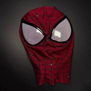 Tailor-made Andrew Garfield Spiderman Cosplay Mask,Wearable Movie Prop Fabric + Lens