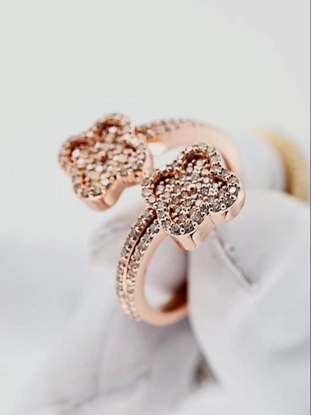 Rose Gold Lucky Clover Diamond Ring | Flower Moissanite Engagement Band ...
