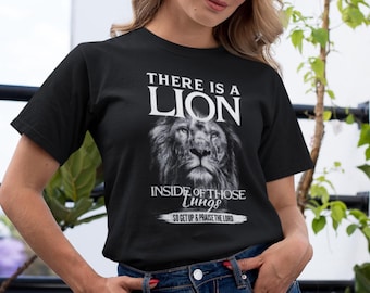 Unleash Your Praise  Bold Lion Christian Tee for Worship Warriors & Faith-Fueled Souls