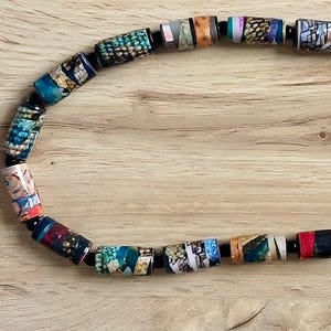 MATISSE – Collana fatta a mano, gioiello fatto a mano con carta riciclata, regalo originale