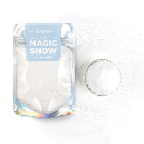 Grin Studios Instant Snow in a Can Kit (Just Add Water) 