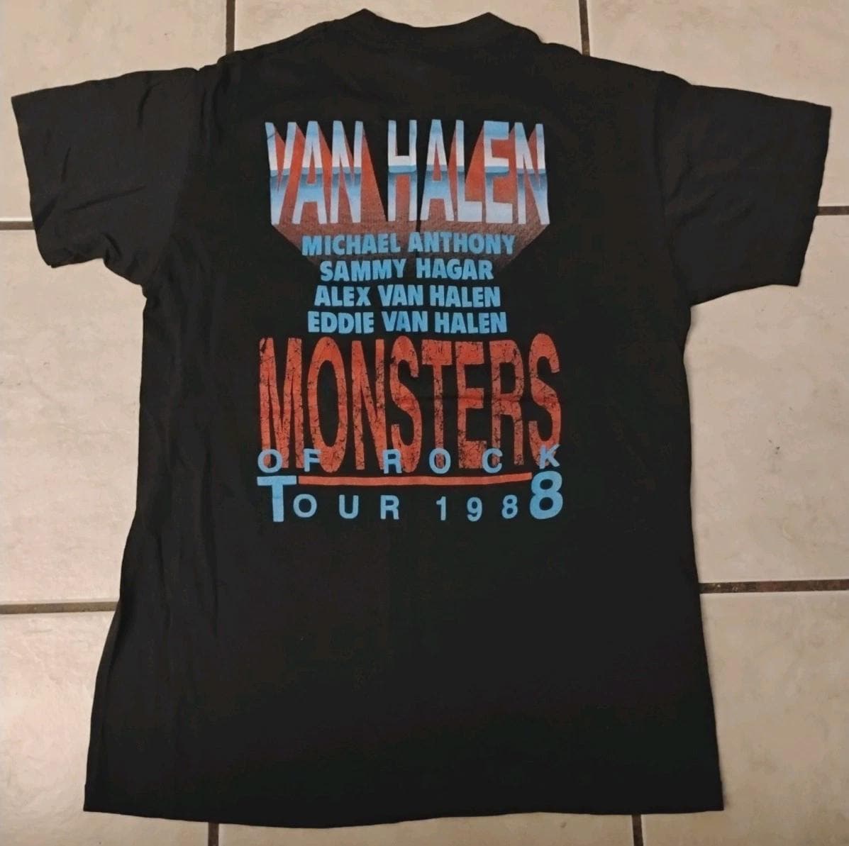 Vintage Graphic Van Halen Monster of Rock Tour 1988 T-shirt Size S
