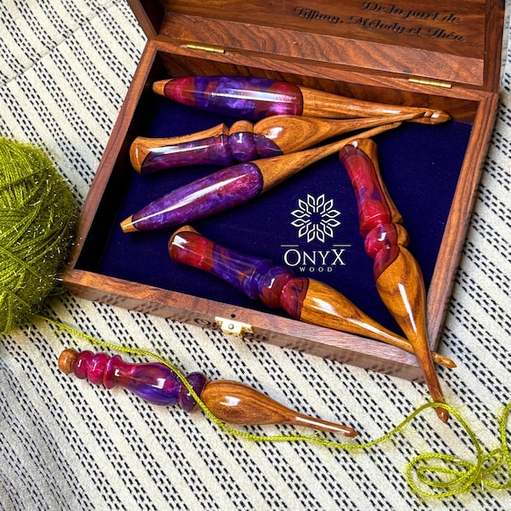 Crochet Gift Set – Wooden Star Box + 5 Resin Crochet Hooks | Handmade | Crocheting Kit