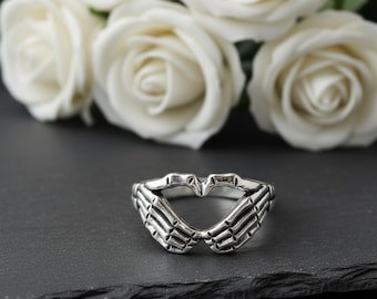 Sterling Silver Skeleton Hands Heart Ring - Gothic Halloween Jewelry