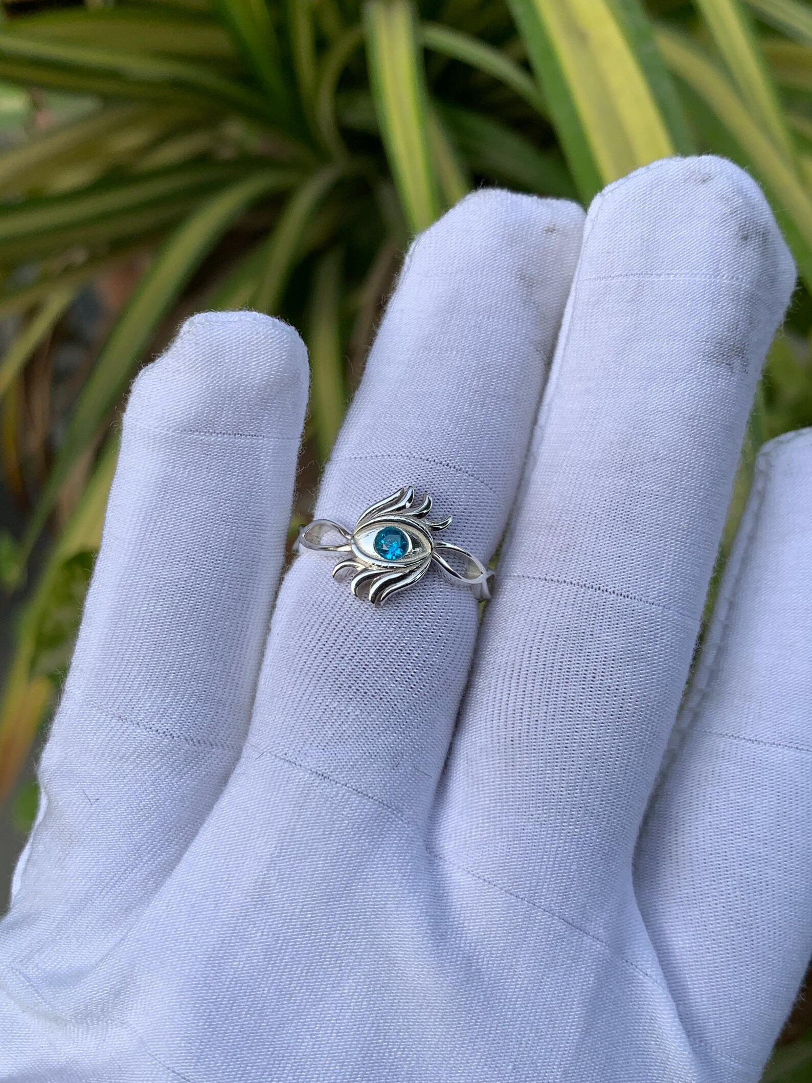Gojo Blue Gemstone Ring: Handmade Sterling Silver Anime Jewelry - Etsy