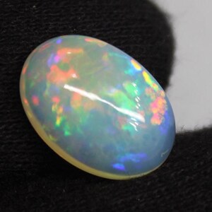 11X15 MM  Natural Ethiopian Welo Fire Opal - 3.80 Carat Oval Shape Opal - Colourful Cabochon Loose Gemstones - Jewellery Making Gemstone