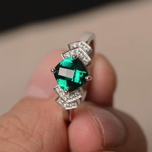 Emerald Solitaire Ring - 925 Sterling Silver -Statement Ring - Engagement Ring - Wedding Ring - Anniversary Gift For Her