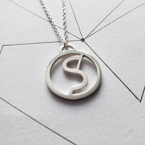 S collar de carta, collar de parejas, regalo de parejas, collar de mejor amigo, regalo de cumpleaños 21 para ella, regalo para él, regalos de 1er aniversario