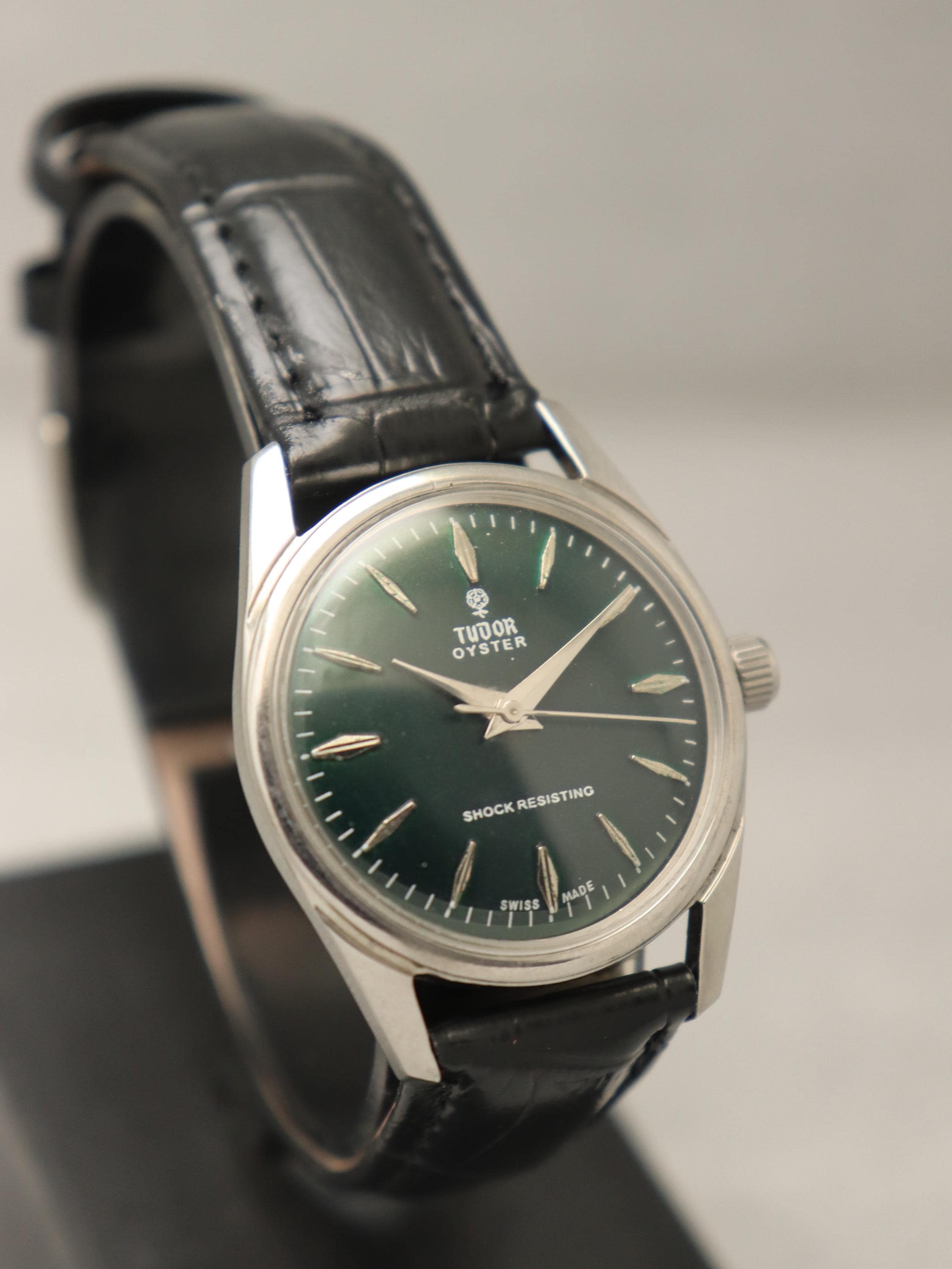 Vintage Tudor Oyster Manual Winding Watch | Repainted Dial | Stainless Steel | 32mm Men's Watch.