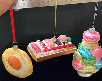 Set of 3 Food-Themed Christmas Ornaments – Sushi Tray • Macaron Tower • Sunny-Side-Up Egg