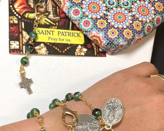Saint Patrick Devotional Set – Prayer Card + Keychain + One-Decade Rosary Bracelet | Irish Green | Wearable Chaplet